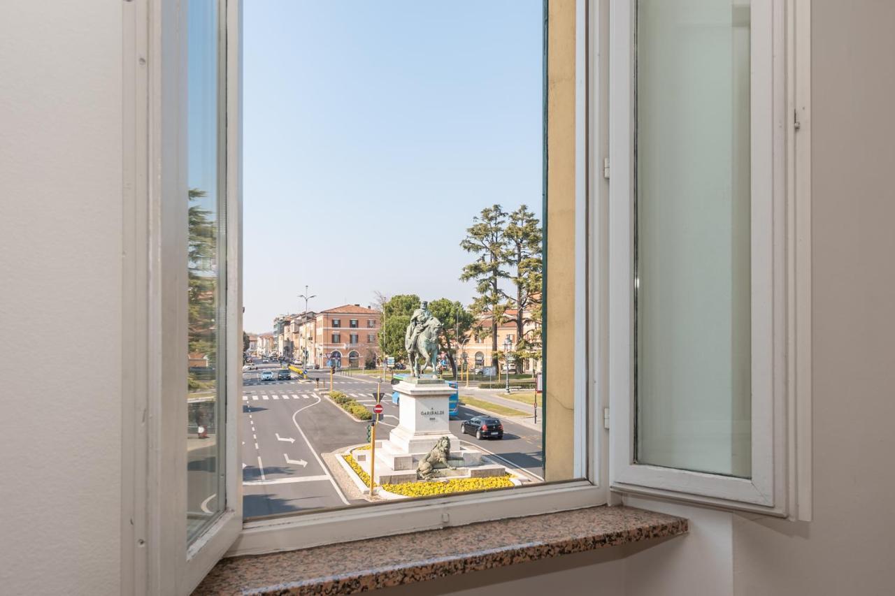 Appartamento Piazza Garibaldi - F&L Apartment Brescia megye Kültér fotó