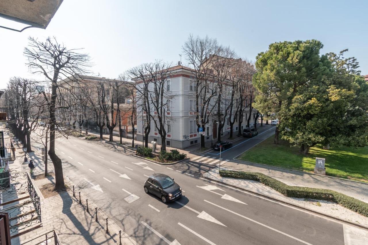 Appartamento Piazza Garibaldi - F&L Apartment Brescia megye Kültér fotó