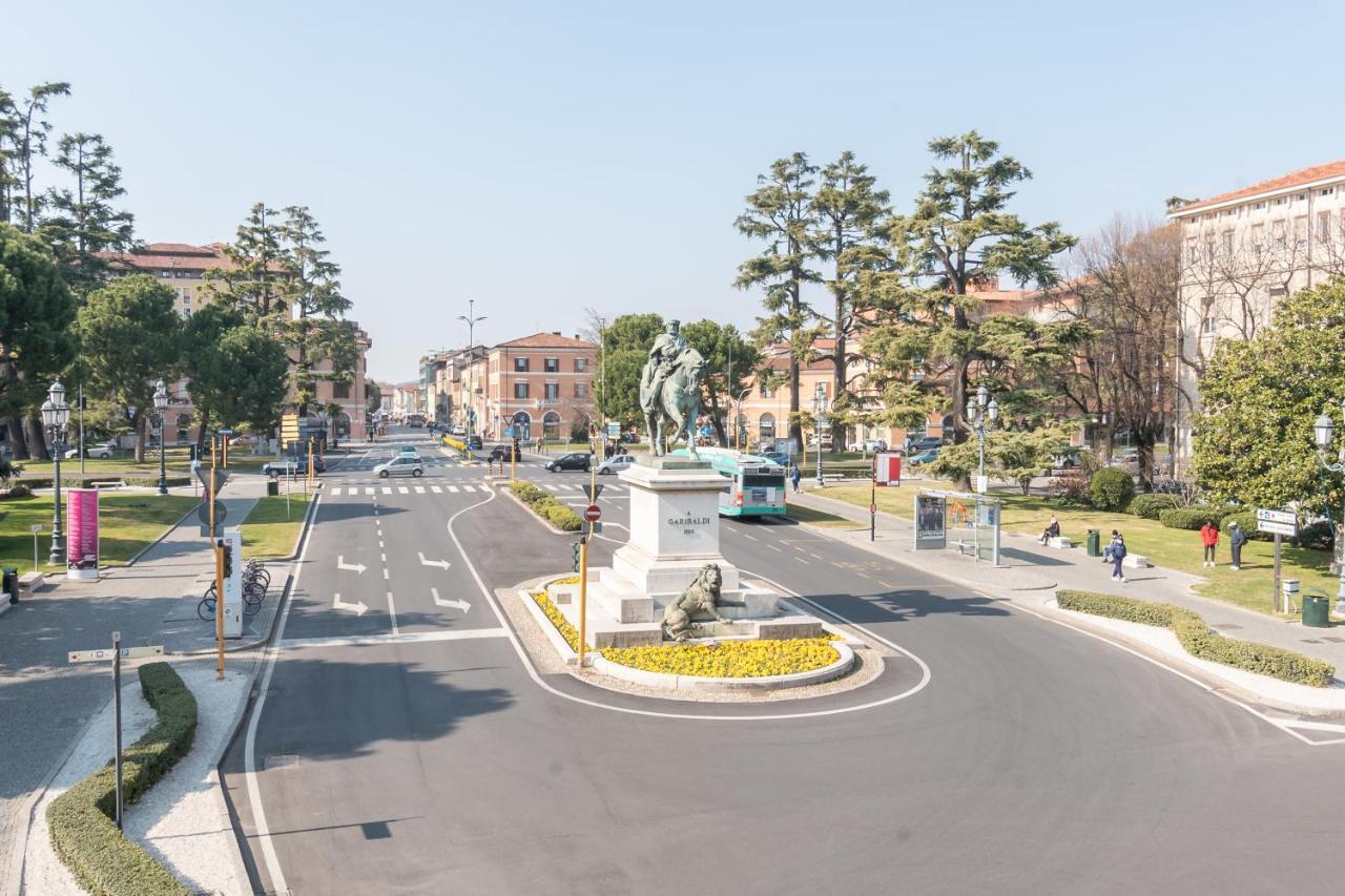 Appartamento Piazza Garibaldi - F&L Apartment Brescia megye Kültér fotó